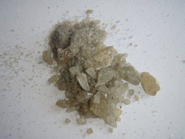 Lefkoşa’da Şok Uyuşturucu Operasyonu ”MDMA” ve ”Hintkeneviri” Yakalattılar