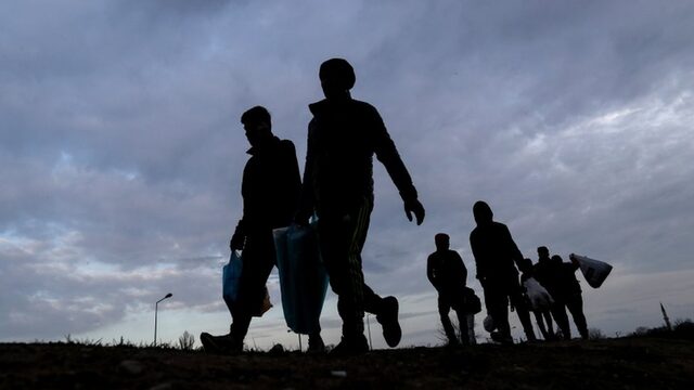 Zümrütköy’de 7 Suriyeli Göçmen Güney’e Geceçerken Yakalandı