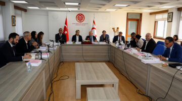 Komite’de Cumhuriyet Meclisi, Başbakanlık ve Ombudsman bütçeleri onaylandı
