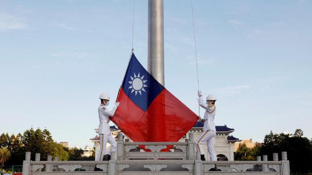 Güney Çin Denizi üzerinde ABD – Çin gerilimi