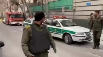 İran’daki Azerbaycan Büyükelçiliğine silahlı saldırı