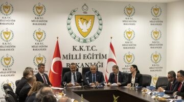 Milli Eğitim Bakanı Çavuşoğlu ve Türkiye Cumhuriyeti Milli Eğitim Bakanı Özer basına açıklama yaptı