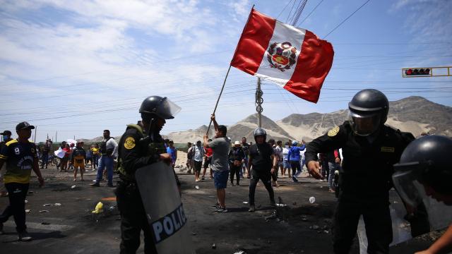 Peru’da hükümet karşıtı protestolarda ölenlerin sayısı 47’ye yükseldi