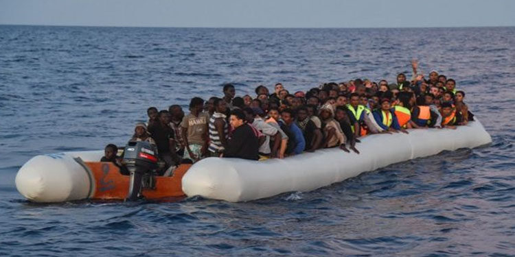 Tunus’ta engellenen 6 düzensiz göç girişiminde 230 göçmen kurtarıldı